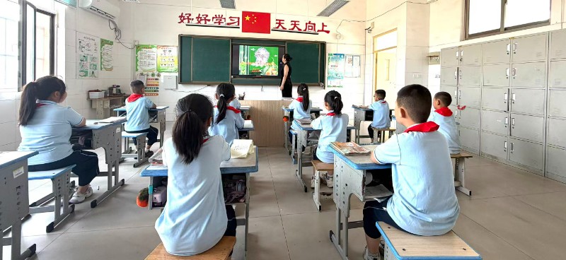 cdb7552eabcaec64dd76a44af3ff6c17.jpg image