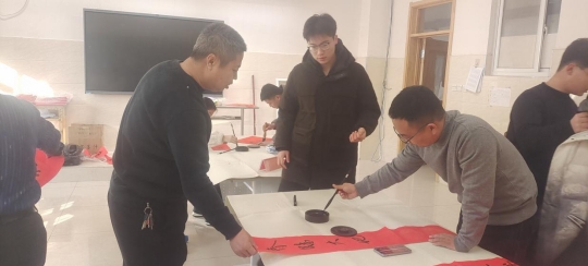 图示, 示意图

中度可信度描述已自动生成:ver1