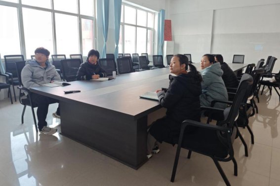 5b19f2060e146cd7fabe2b5f3201ebb3