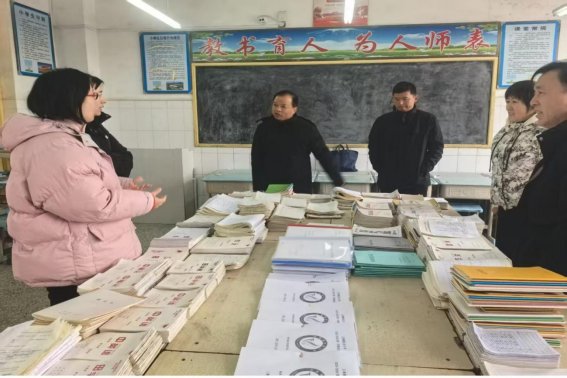 ba4f7b4c88fd0d181d52c4fb0420eefc