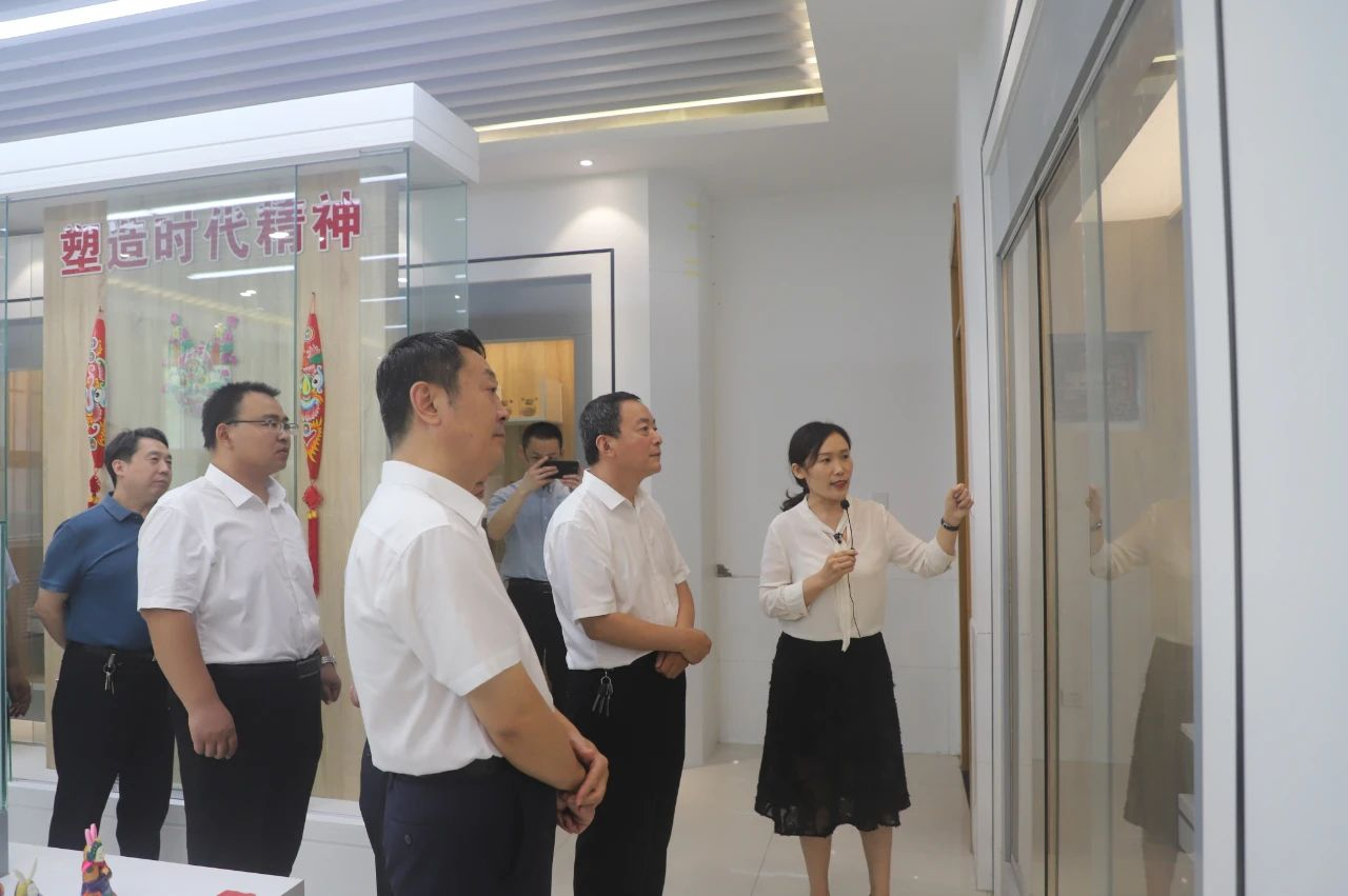 1629185933696085.png image.png