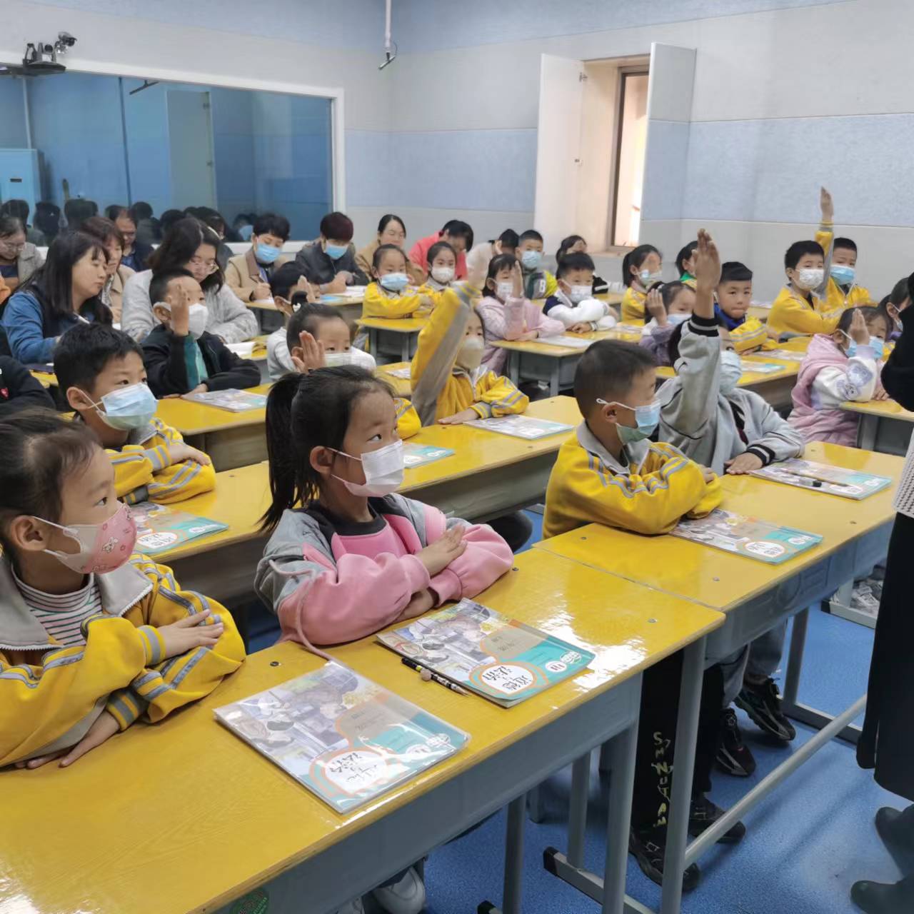 学生1.jpg