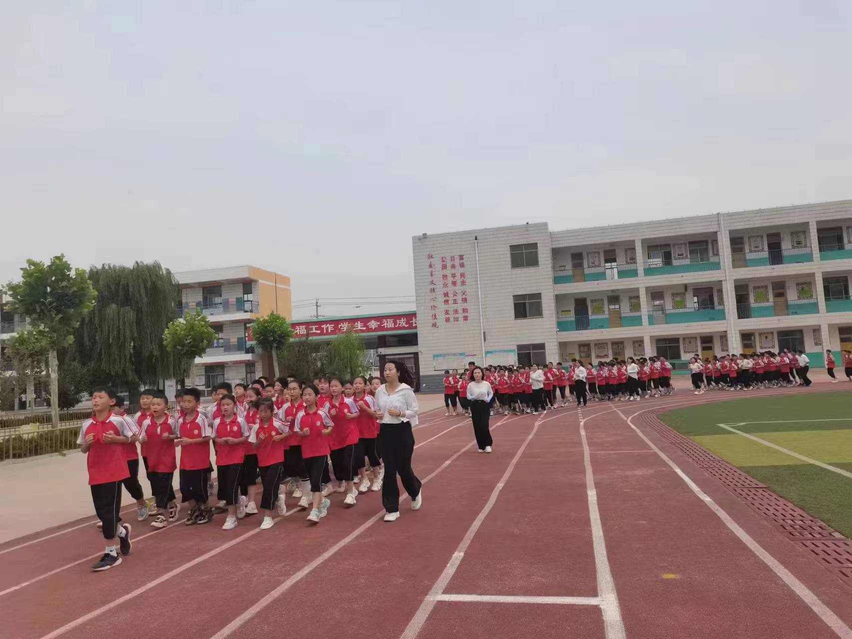 7364deb5241505bbbb1a394c6204c63.jpg